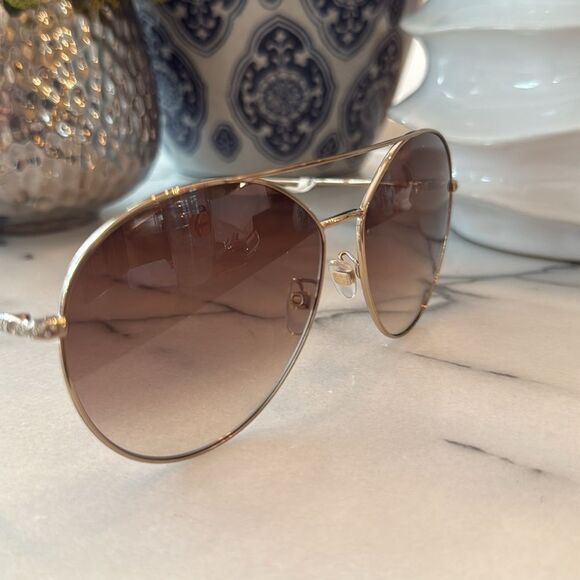 NWT GIVENCHY Brown Pilot Ladies Sunglasses
Item No. GV 7170/G/S OJ5G/HA 64 - Picture 9 of 9